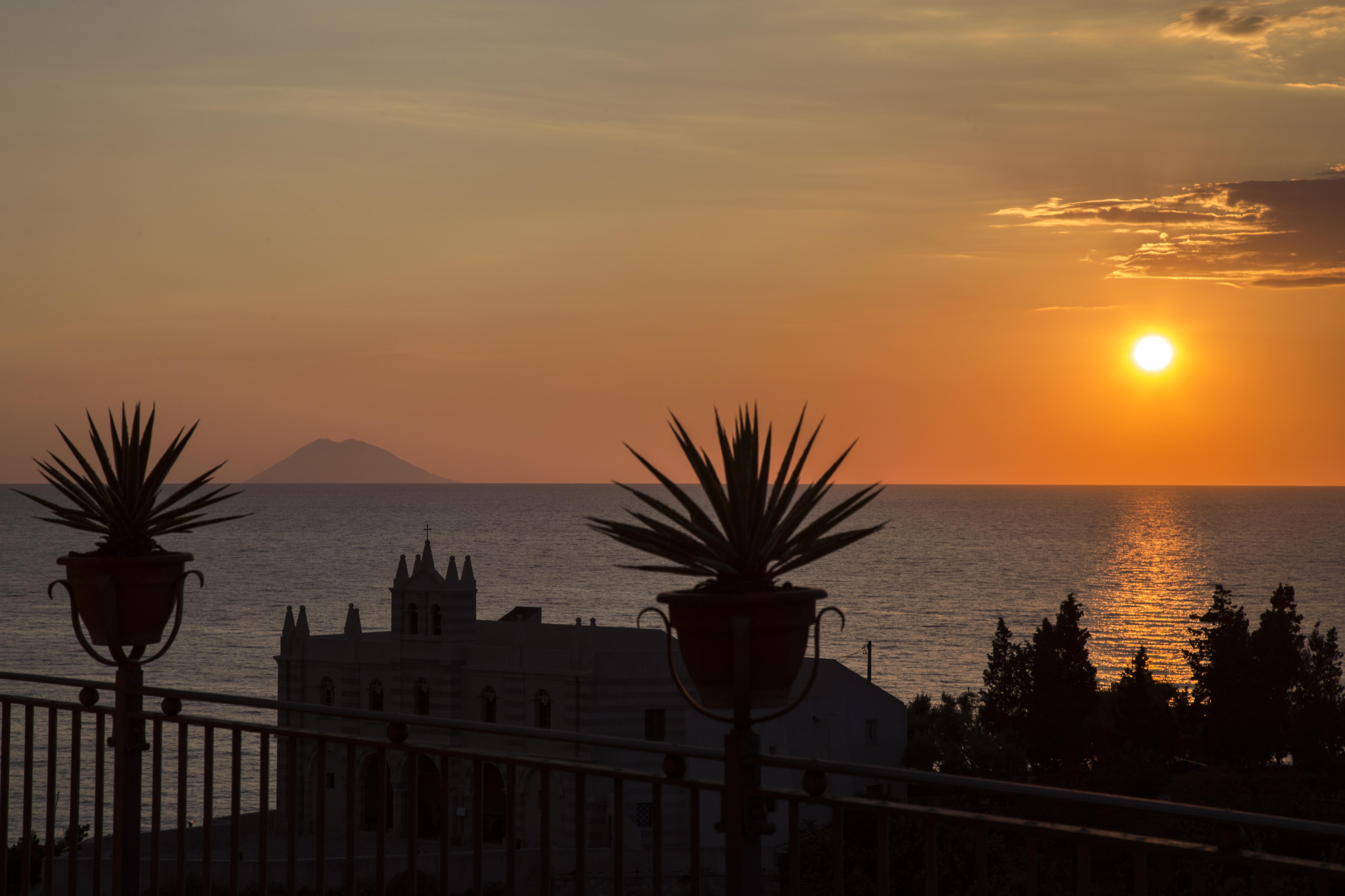 La Dolce Vita A Tropea Extérieur photo