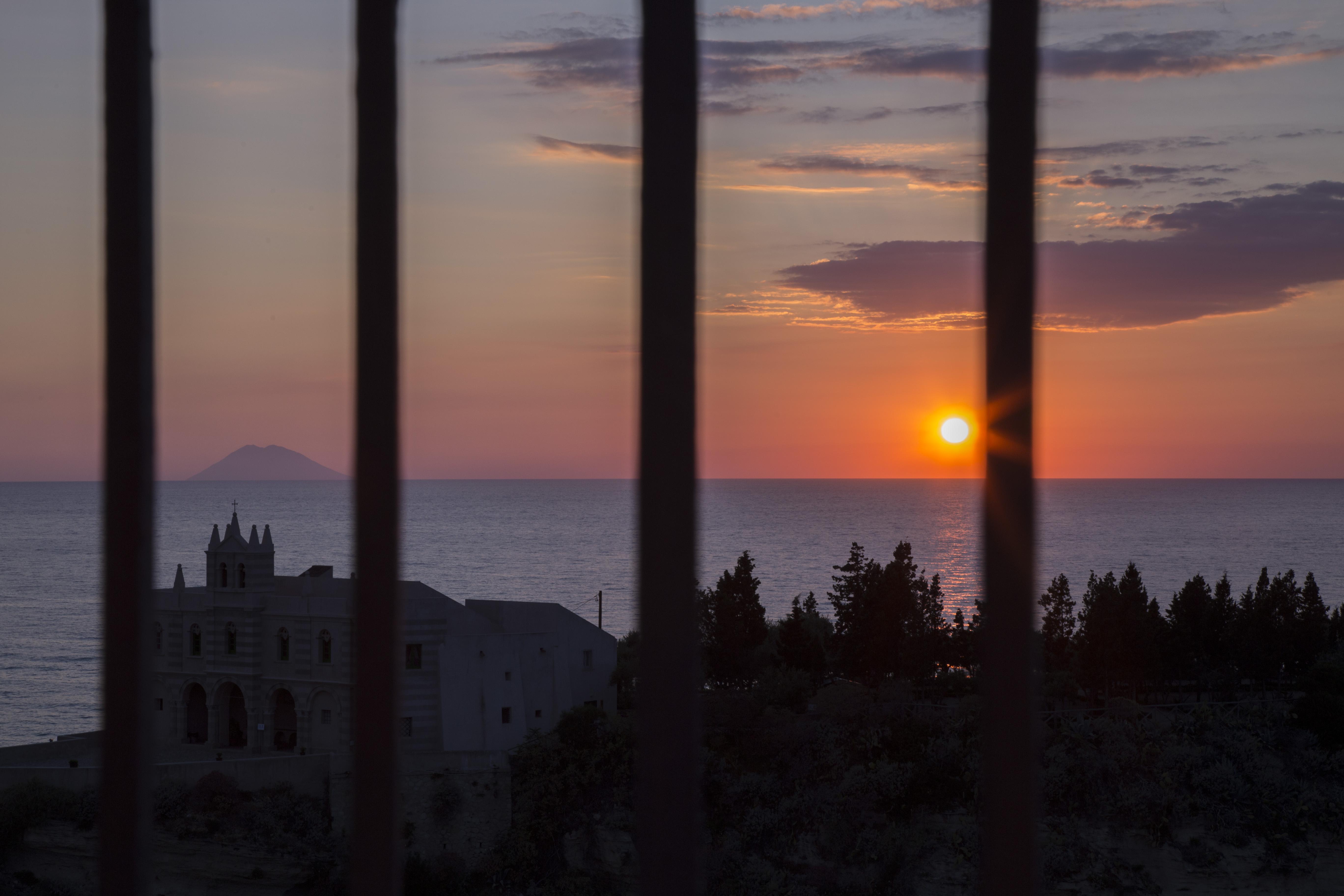 La Dolce Vita A Tropea Extérieur photo