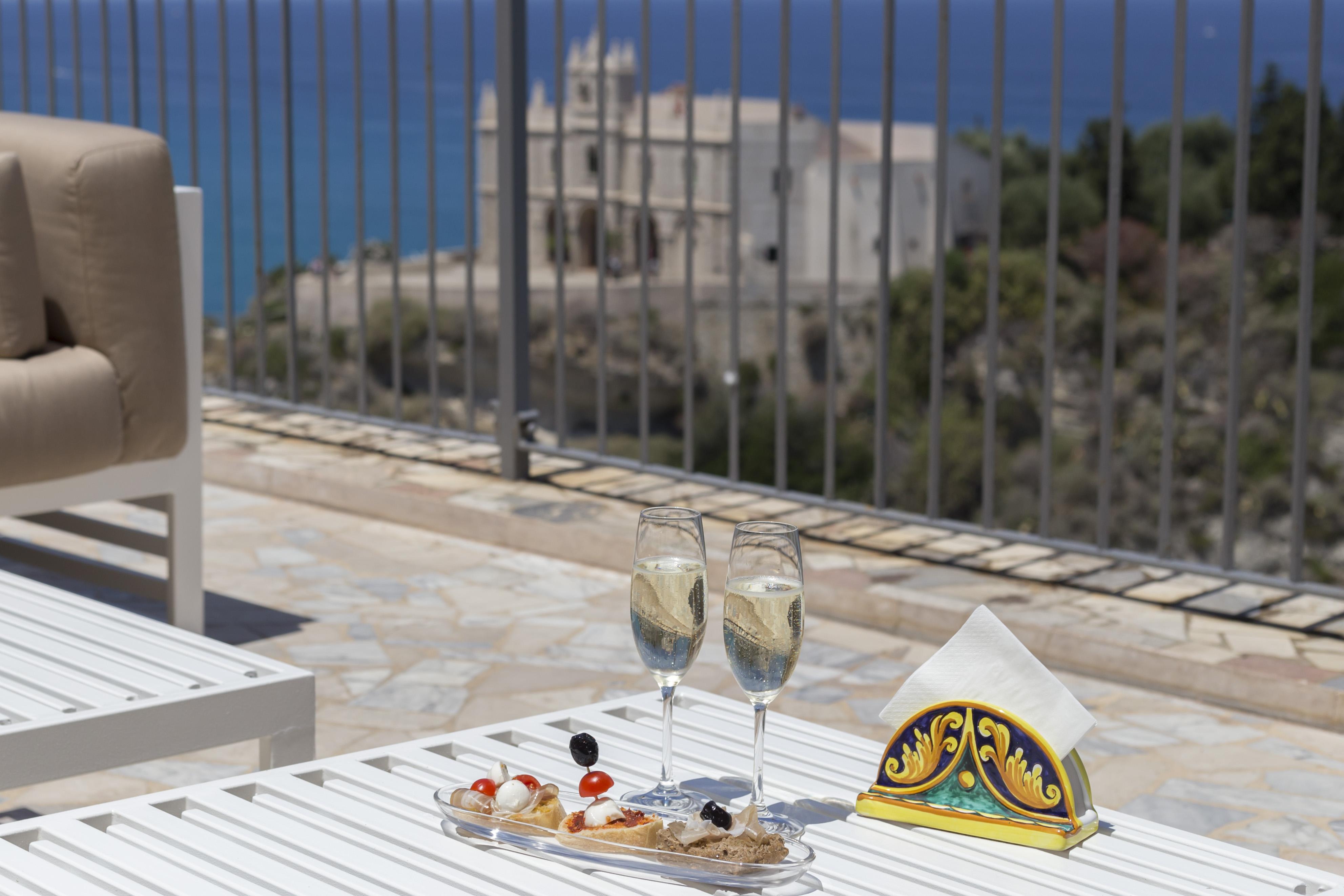 La Dolce Vita A Tropea Extérieur photo